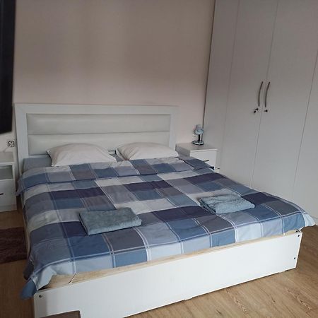 Old Town Bed & Breakfast Гори Екстериор снимка