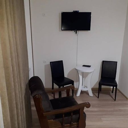 Old Town Bed & Breakfast Гори Екстериор снимка