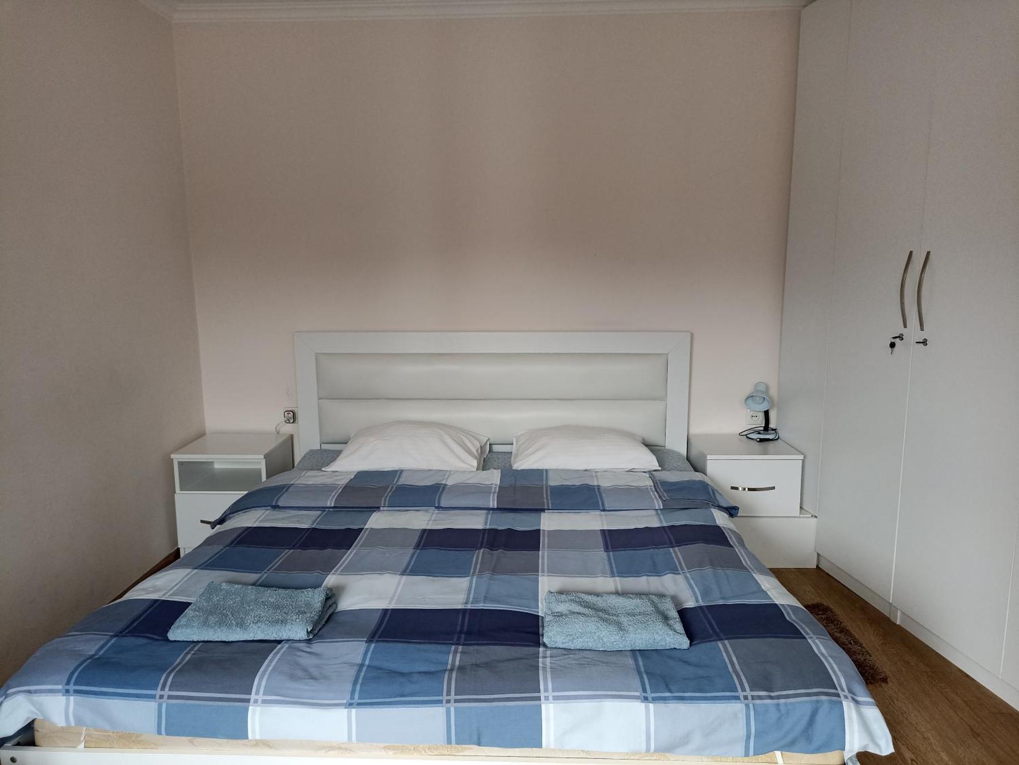 Old Town Bed & Breakfast Гори Екстериор снимка