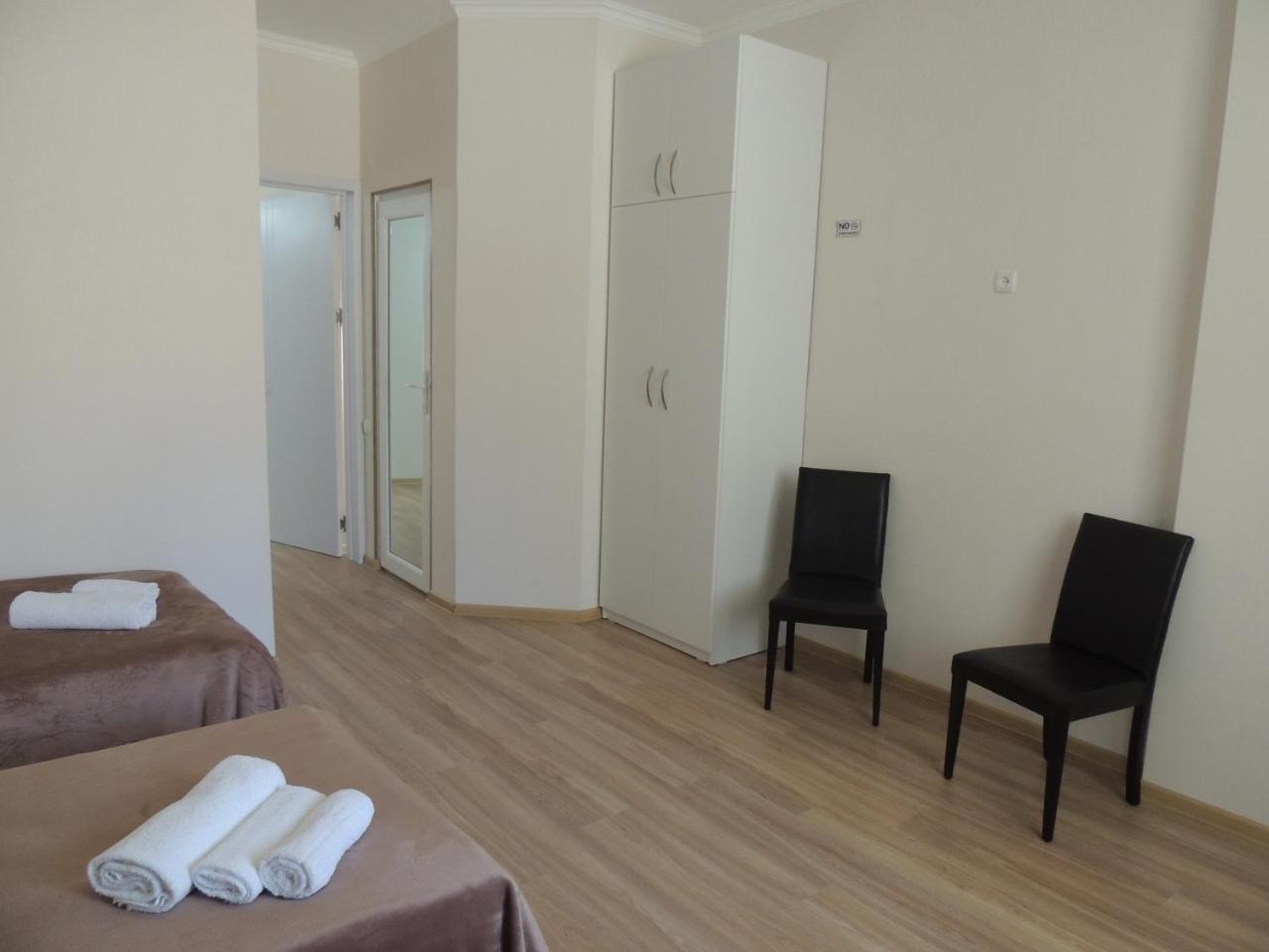 Old Town Bed & Breakfast Гори Екстериор снимка