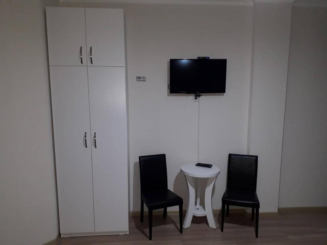 Old Town Bed & Breakfast Гори Екстериор снимка