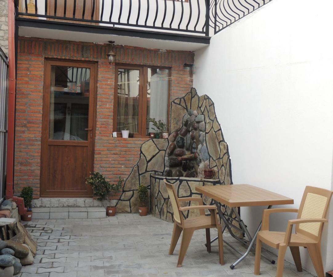 Old Town Bed & Breakfast Гори Екстериор снимка